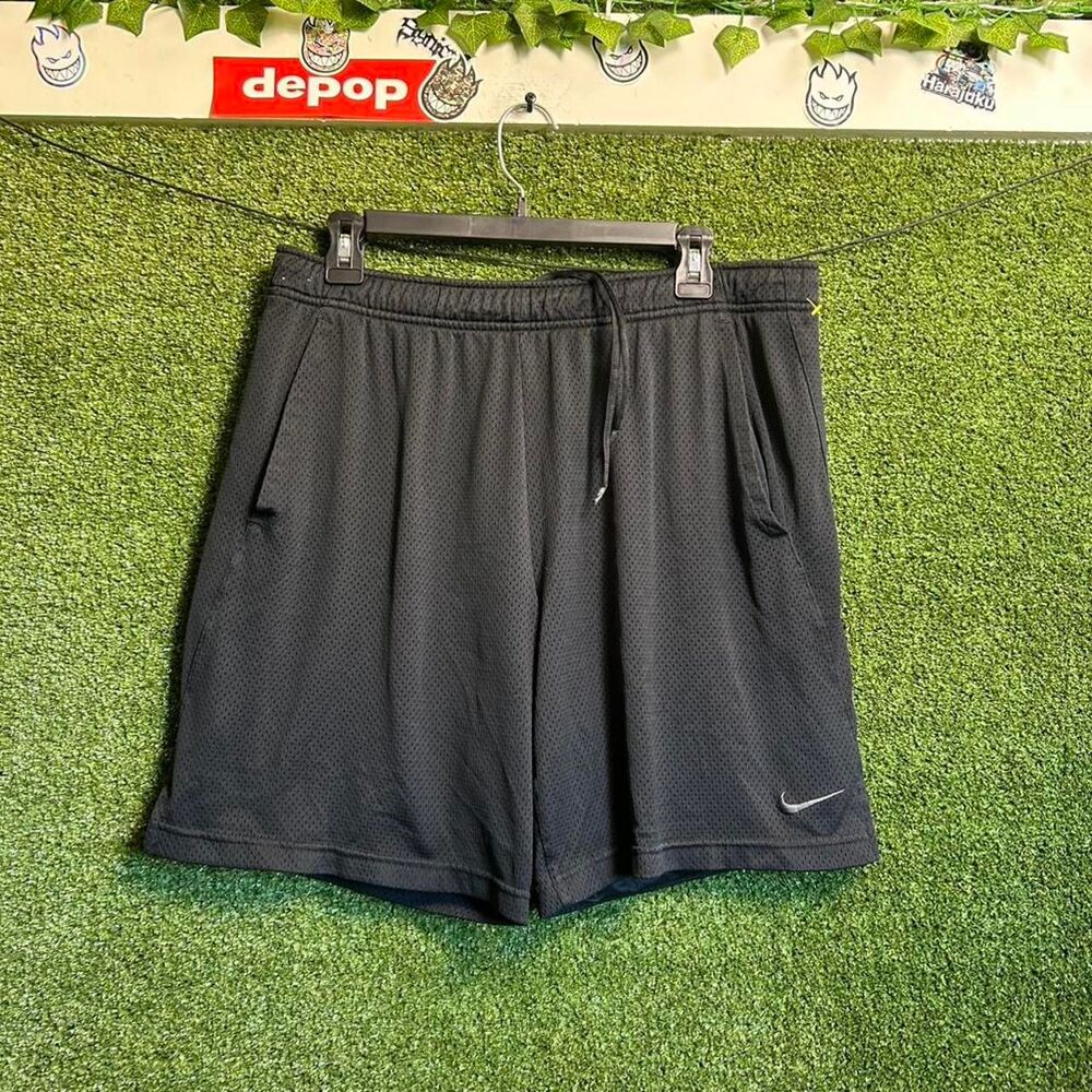 Nike Men's Black Shorts